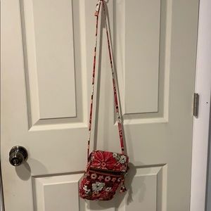 Vera Bradley crossbody purse